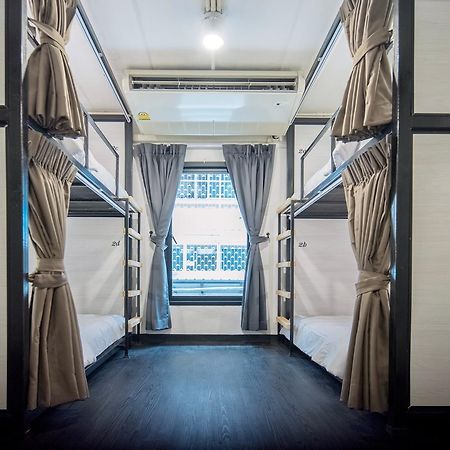 Moon House Hostel Bangkok Dış mekan fotoğraf