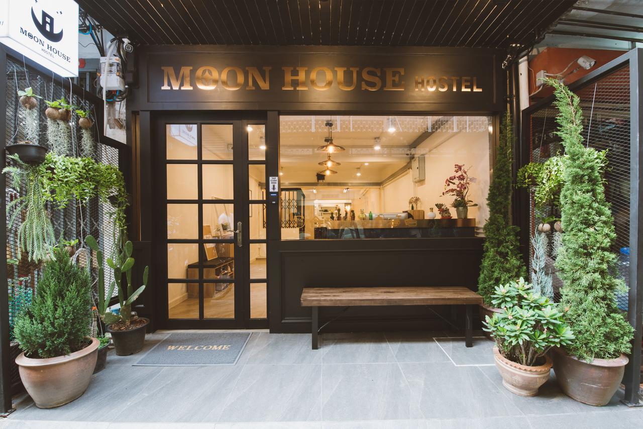 Moon House Hostel Bangkok Dış mekan fotoğraf
