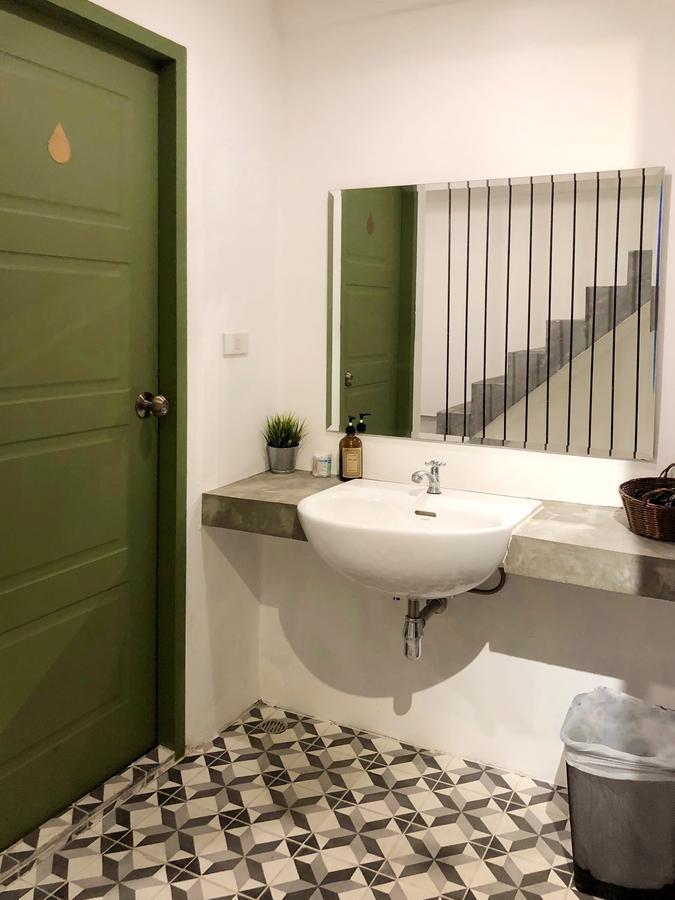 Moon House Hostel Bangkok Dış mekan fotoğraf