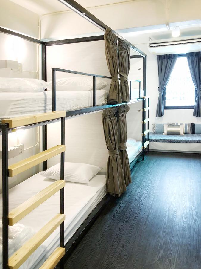 Moon House Hostel Bangkok Dış mekan fotoğraf