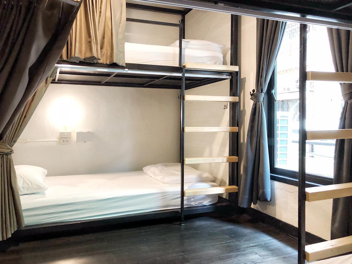 Moon House Hostel Bangkok Dış mekan fotoğraf